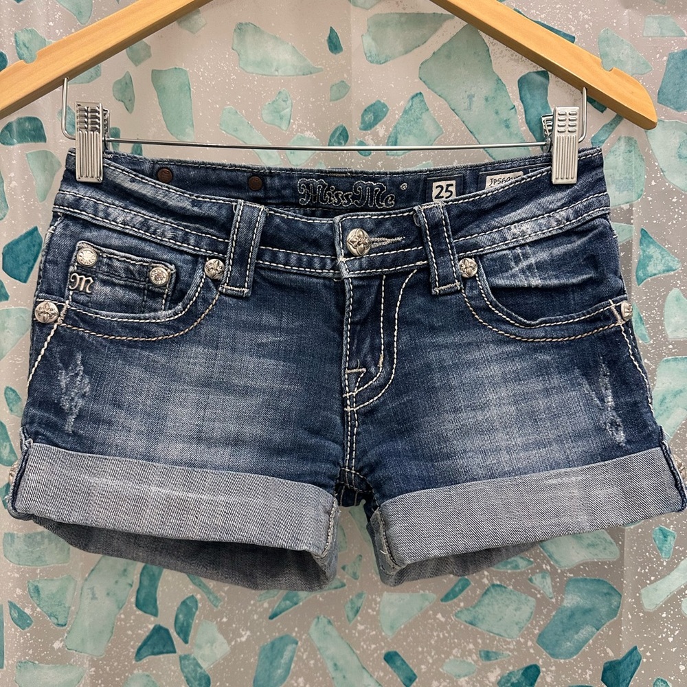 Miss Me Denim Shorts (size 25)